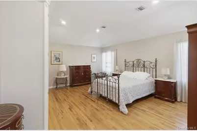 15 Boxwood Lane, Farmingdale, NY 11735 - Photo 27