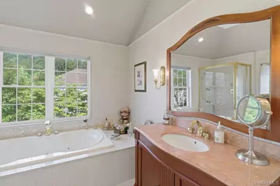 15 Boxwood Lane, Farmingdale, NY 11735 - Photo 31
