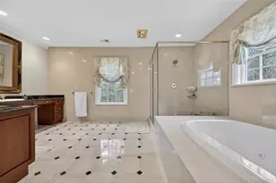 1862 Muttontown Rd, Muttontown, NY 11791 - Photo 17