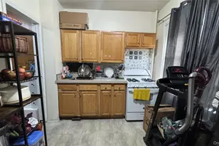 8A Brighton 10th Ct, Brooklyn, NY 11223 - Photo 3