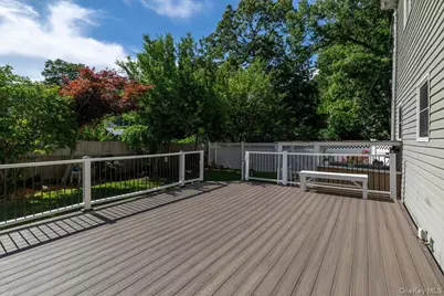 88 Orienta Avenue, Lake Grove, NY 11755 - Photo 23