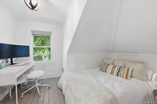 255 Sunset Ave, Westhampton Beach, NY 11978 - Photo 19