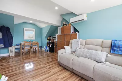 2151 Stewart Avenue, Westbury, NY 11590 - Photo 15