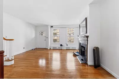 4238 Vireo Avenue, Bronx, NY 10470 - Photo 5