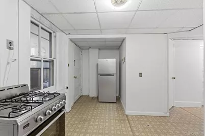 4238 Vireo Avenue, Bronx, NY 10470 - Photo 29