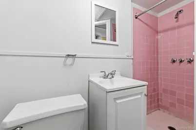 4238 Vireo Avenue, Bronx, NY 10470 - Photo 33