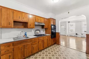 4238 Vireo Ave, Bronx, NY 10470 - Photo 7