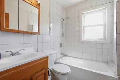 92-51 Winchester Boulevard, Queens Village, NY 11428 - Photo 17