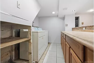 92-51 Winchester Boulevard, Queens Village, NY 11428 - Photo 15