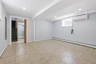 92-51 Winchester Blvd, Queens Village, NY 11428 - Photo 31