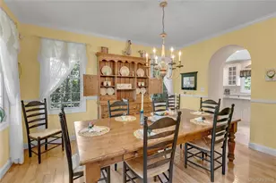 216 Landing Ln, Calverton, NY 11933 - Photo 5