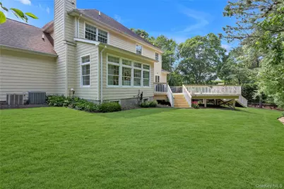 216 Landing Lane, Calverton, NY 11933 - Photo 23