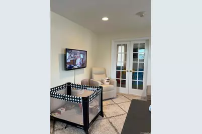 317 Bedford Avenue, Bellmore, NY 11710 - Photo 7