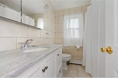3292 Murdock Avenue, Oceanside, NY 11572 - Photo 5