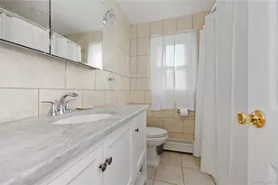 3292 Murdock Ave, Oceanside, NY 11572 - Photo 5