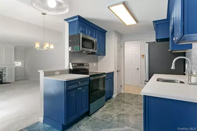 502 Holly Stream Court, Brewster, NY 10509 - Photo 11