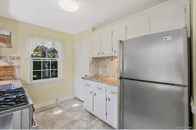 22 Lawrence Street, Greenlawn, NY 11740 - Photo 9