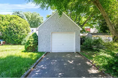 22 Lawrence Street, Greenlawn, NY 11740 - Photo 33
