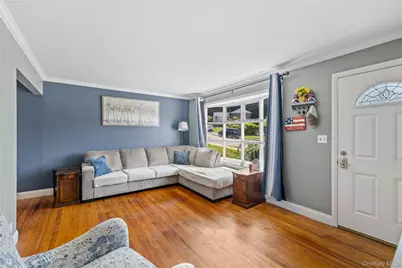 24 Maplewood Boulevard, Suffern, NY 10901 - Photo 5