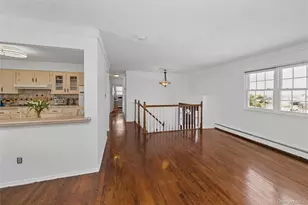 54 Acapulco St, Atlantic Beach, NY 11509 - Photo 11