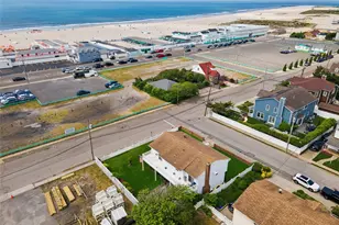 54 Acapulco St, Atlantic Beach, NY 11509 - Photo 5