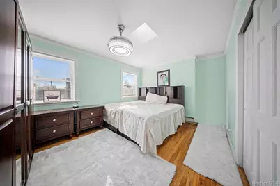 79-31 Langdale Street, New Hyde Park, NY 11040 - Photo 15