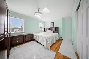 79-31 Langdale St, New Hyde Park, NY 11040 - Photo 15
