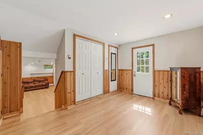 12 Overlook Road N, White Plains, NY 10603 - Photo 23