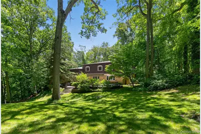 44 Koenig Drive, Oyster Bay, NY 11771 - Photo 29