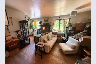 1003 Barclay Manor #10C, Newburgh, NY 12550 - Photo 3