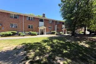 1003 Barclay Manor, Newburgh, NY 12550 - Photo 15