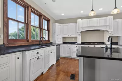 231-233 Celery Avenue #231, New Hampton, NY 10958 - Photo 9