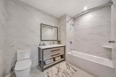 101 Searing Avenue #508, Mineola, NY 11501 - Photo 9