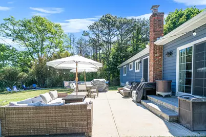 5 Megan Court, Bellport, NY 11713 - Photo 23