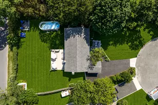 5 Megan Ct, Bellport, NY 11713 - Photo 35