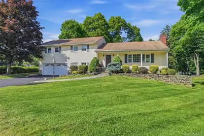 10 Sharon Court, Cornwall, NY 12520 - Photo 3