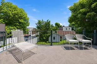 126 Glover Ave, Yonkers, NY 10704 - Photo 11