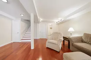 126 Glover Ave, Yonkers, NY 10704 - Photo 23