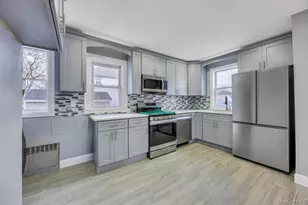 17 Sapir St, Valley Stream, NY 11580 - Photo 3