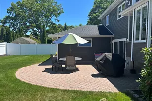 106 Roy St, Massapequa, NY 11758 - Photo 13