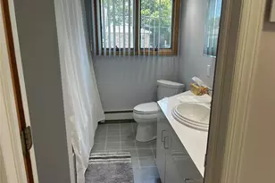 106 Roy St, Massapequa, NY 11758 - Photo 9