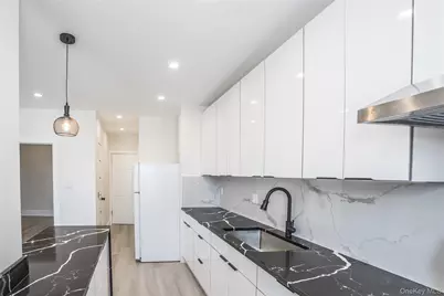 6717 Myrtle Avenue, Glendale, NY 11385 - Photo 19