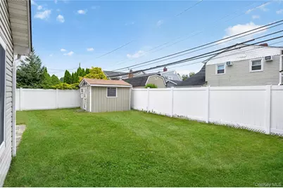 39 Boat Lane, Levittown, NY 11756 - Photo 27