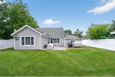 39 Boat Lane, Levittown, NY 11756 - Photo 25