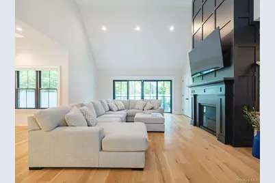 4525 S Harbor Road, Southold, NY 11971 - Photo 11