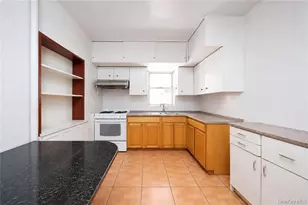 193 Forbell St, Brooklyn, NY 11208 - Photo 9