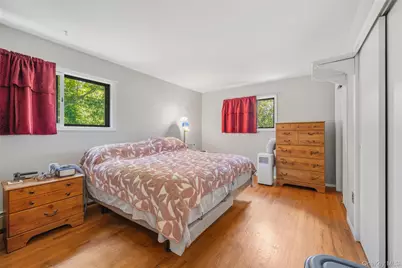 24 Dennis Drive, New Hampton, NY 10958 - Photo 17