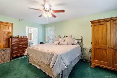 15-17 Park Woods Lane, Kings Park, NY 11754 - Photo 25