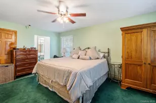 15-17 Park Woods Ln, Kings Park, NY 11754 - Photo 25
