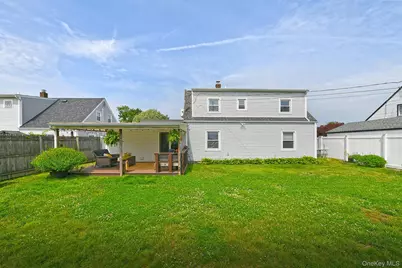 35 Ranch Lane, Levittown, NY 11756 - Photo 33